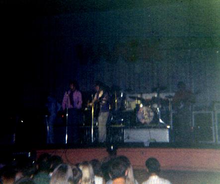 grass_roots_july_1969_2.jpg